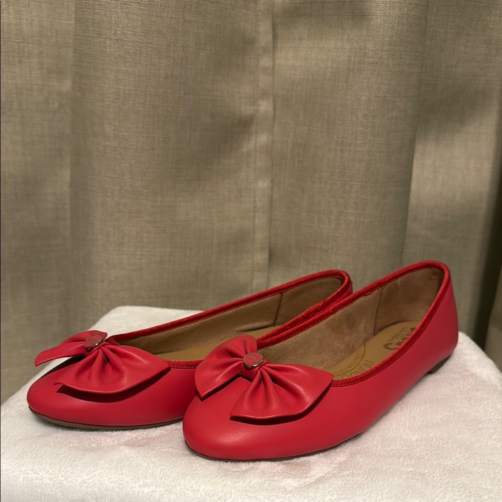 Red Bow Ballet Flats